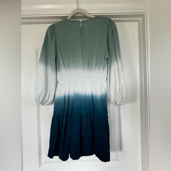 Universal Threads Dress - Picture 4 of 5